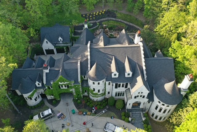 Slide of J&L Roofing