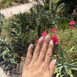Mandy design: cat eye French nail Mandy design: cat eye French nail