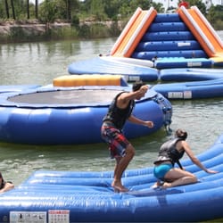 Aquapark 33 - Amusez vous à l'Aquapark !