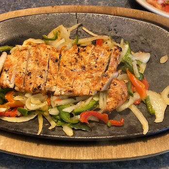 Chevys Fresh Mex - Mexican Near Me - Olivette, Missouri