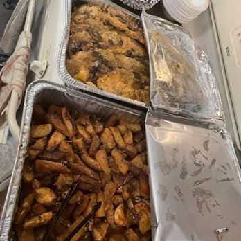 Catering Made Simple - Chicken Marsala and Parmesan potatoes - Caterers Near Me - Elgin, Illinois
