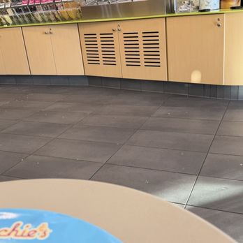 Menchie's Frozen Yogurt - Desserts Near Me - Madera, California Menchie's Frozen Yogurt - Desserts Near Me - Madera, California