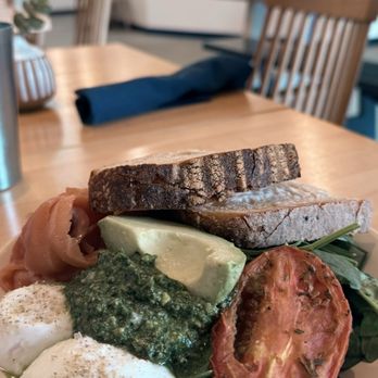Frontside Cafe - FRESH AUSSIE - Coffee & Tea Near Me - Ventura, California