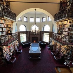 Uris Library