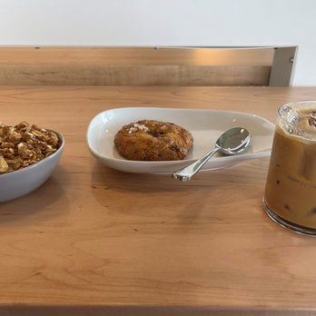 Night Swim Coffee - overnight oats, cookie, iced cortado - Coffee & Tea Near Me - Charlotte, North Carolina Night Swim Coffee - overnight oats, cookie, iced cortado - Coffee & Tea Near Me - Charlotte, North Carolina