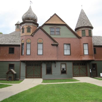Hackley & Hume Historic Site - The barn - Museums Near Me - Muskegon, Michigan