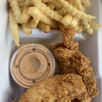 Raising Cane's Chicken Fingers - Yum - Fast Food Near Me - Foothill Ranch, California Raising Cane's Chicken Fingers - Yum - Fast Food Near Me - Foothill Ranch, California