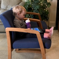 Bruce K McCormick, PhD - Mags enjoying the relaxing atmosphere waiting on big bro and sis.