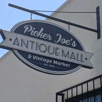 Picker Joe's Antique Mall - Antiques Near Me - Savannah, Georgia Picker Joe's Antique Mall - Antiques Near Me - Savannah, Georgia