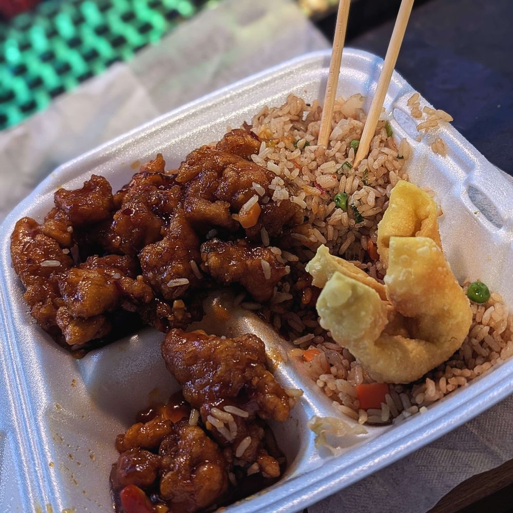 China Star - A container so full it felt bottomless. - Chinese Near Me - Roeland Park, Kansas China Star - A container so full it felt bottomless. - Chinese Near Me - Roeland Park, Kansas