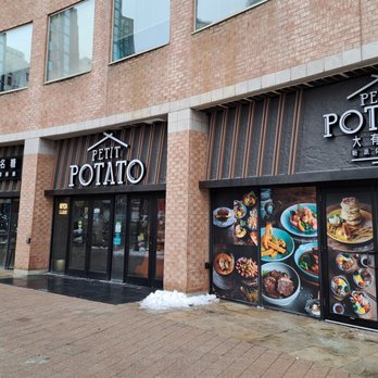Petit Potato - Storefront - Asian Fusion Near Me - Toronto, Ontario