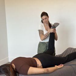 Zion Mobile Massage - Client enjoying personalized massage in St. George Utah designed to relieve stress and pain.