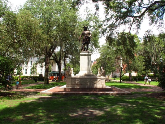 Old Town Trolley Tours of Savannah by null