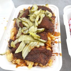 Wonderland Chicken - Loaded Mac and cheese