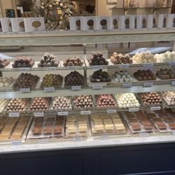 Hilliards Chocolates - Truffles and fudge.
