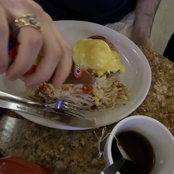 Pittsfield Cafe - Breakfast & Brunch Near Me - Chicago, Illinois Pittsfield Cafe - Breakfast & Brunch Near Me - Chicago, Illinois