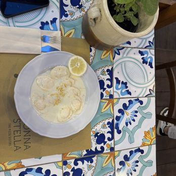 Donna Stella - Pizza Near Me - Amalfi, SA
