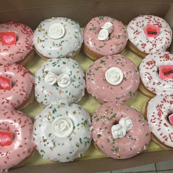 Lisa Donut & Boba - A Dozen All Fancy Donut - Donuts Near Me - Temecula, California