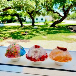Stonewall Peach, Strawberry Shortcake & and a custom combo.