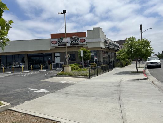 Orleans & York Inglewood by null