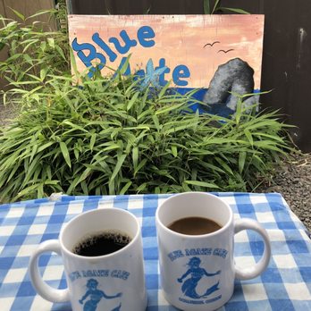 Blue Agate Cafe - two cups of coffee on a table - Cafes Near Me - Oceanside, Oregon