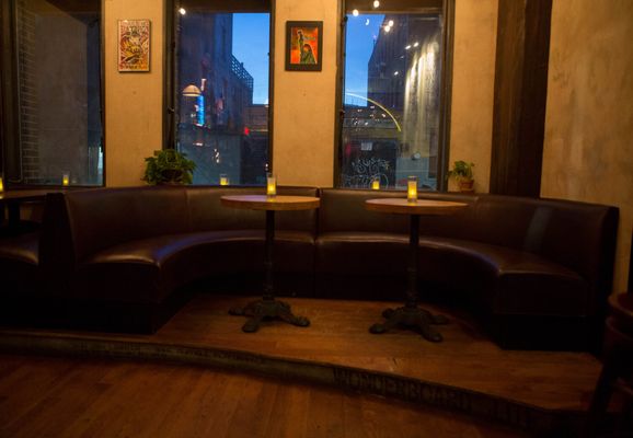 Starr Bar by null