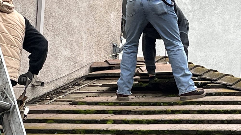 Slide of World Exteriors