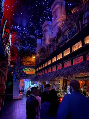 Tradition bar by null