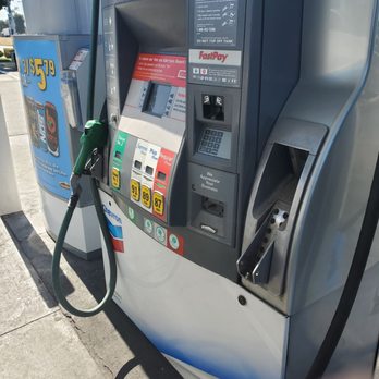 County Line Chevron - Gas Pump. - Gas Stations Near Me - Delano, California County Line Chevron - Gas Pump. - Gas Stations Near Me - Delano, California