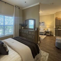 Parmer Woods at North Austin - Parmer Woods at North Austin | Senior apartment bedroom and living room
