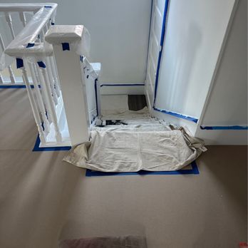 Oliveira Painters - Protected the floors and trims - Painters Near Me Oliveira Painters - Protected the floors and trims - Painters Near Me