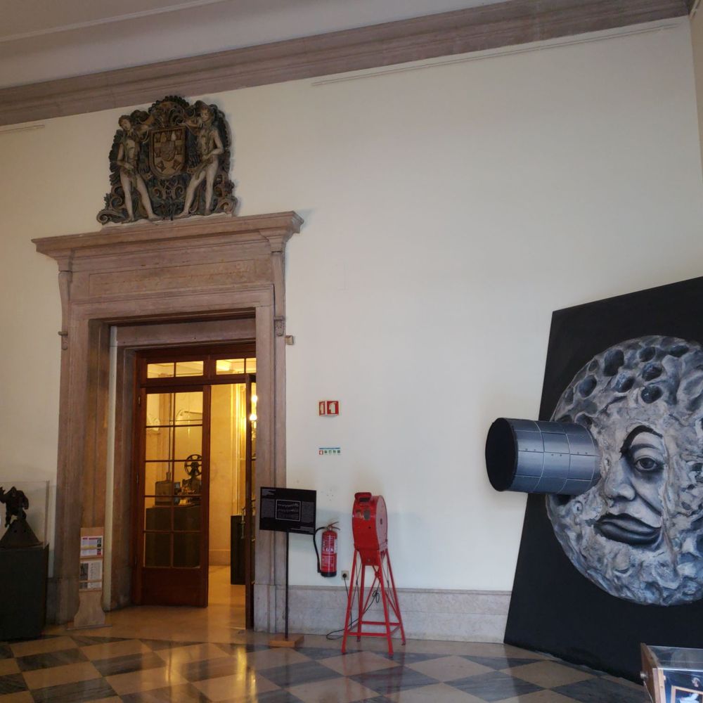 Palácio Foz - Its creepy af throughout the entire place legit. No suppose to be scary or anything but definitely didnt feel at ease the whole time lol - Public Services & Government Near Me - Lisbon, 11