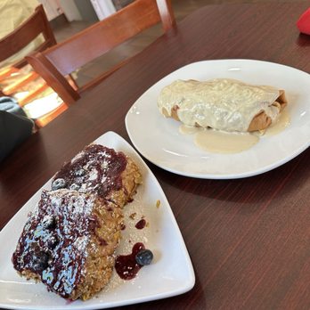 Creperie Le Pompon - Blueberry Stuffed French Toast and a breakfast crepe with potatoes bacon and eggs - Creperies Near Me - Stockton, California Creperie Le Pompon - Blueberry Stuffed French Toast and a breakfast crepe with potatoes bacon and eggs - Creperies Near Me - Stockton, California