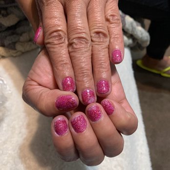Angel Nails & Spa - Nails that came off same day and havent dried in 3 hours - Nail Salons Near Me - Atwater, California
