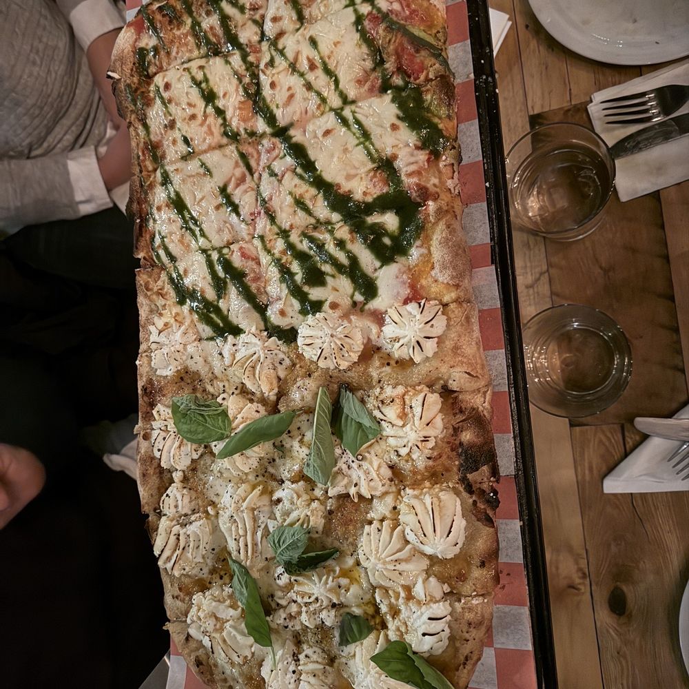 Two feet of delicious pizza! Snow White and Pesto Scamorza Two feet of delicious pizza! Snow White and Pesto Scamorza