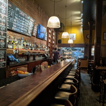 Louie's Bar - All quiet on the Western front.... Until 12:30 - American Near Me - San Francisco, California