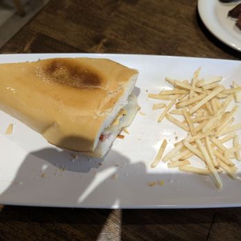 Islas Canarias Restaurant - This was the amount of chips that came with the sandwich. As I was told, they are just for decoration!!!! - Cuban Near Me - Miami, Florida