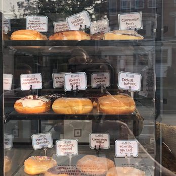 Dottie's Donuts - Cafes Near Me - Philadelphia, Pennsylvania