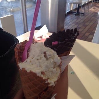 Baskin-Robbins - Fun and yummy - Ice Cream & Frozen Yogurt Near Me - Houston, Texas Baskin-Robbins - Fun and yummy - Ice Cream & Frozen Yogurt Near Me - Houston, Texas