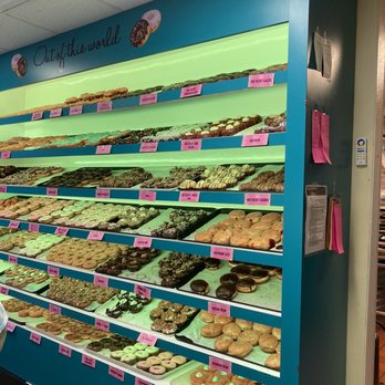 Jupiter Donuts North Palm Beach - Lovely selection of so many donuts - Donuts Near Me - North Palm Beach, Florida Jupiter Donuts North Palm Beach - Lovely selection of so many donuts - Donuts Near Me - North Palm Beach, Florida