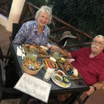 La Doce Raw Bar & Grill - Having an enjoyable meal. - Seafood Near Me - Cancún, ROO La Doce Raw Bar & Grill - Having an enjoyable meal. - Seafood Near Me - Cancún, ROO