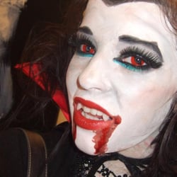Speedy Denture Repairs - Custom Made Fangs