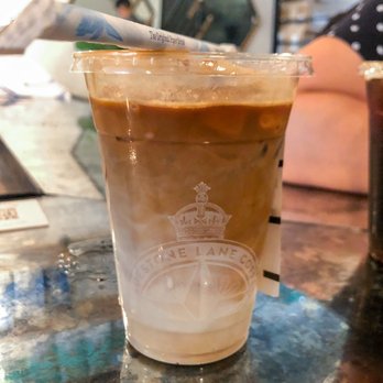 Bluestone Lane DUMBO Café - Coffee & Tea Near Me - Brooklyn, New York