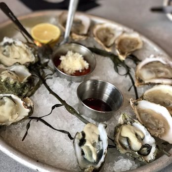 Pubstreet - Delicious oysters from the raw bar! - American Near Me - Pleasantville, New York