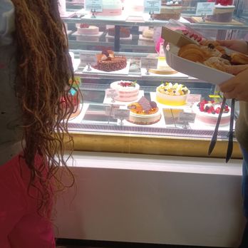 Tous Les Jours - Bakeries Near Me - Virginia Beach, Virginia Tous Les Jours - Bakeries Near Me - Virginia Beach, Virginia