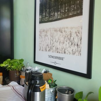 b-side - Inside - Coffee & Tea Near Me - Decatur, Georgia
