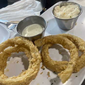 2 Ways Draught And Kitchen - Onion rings - Soup Near Me - Friendswood, Texas