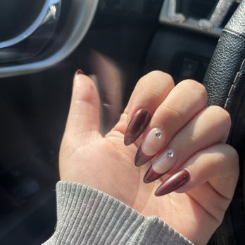 Style Nails & Spa - Almond nails - Nail Salons Near Me - Bell, California