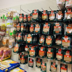 Al Madinneh Halal Meat & Grocery Market - Bulk spices