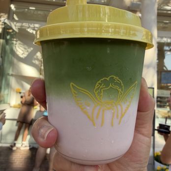 La La Land - Strawberry fields latte - Cafes Near Me - Irvine, California La La Land - Strawberry fields latte - Cafes Near Me - Irvine, California
